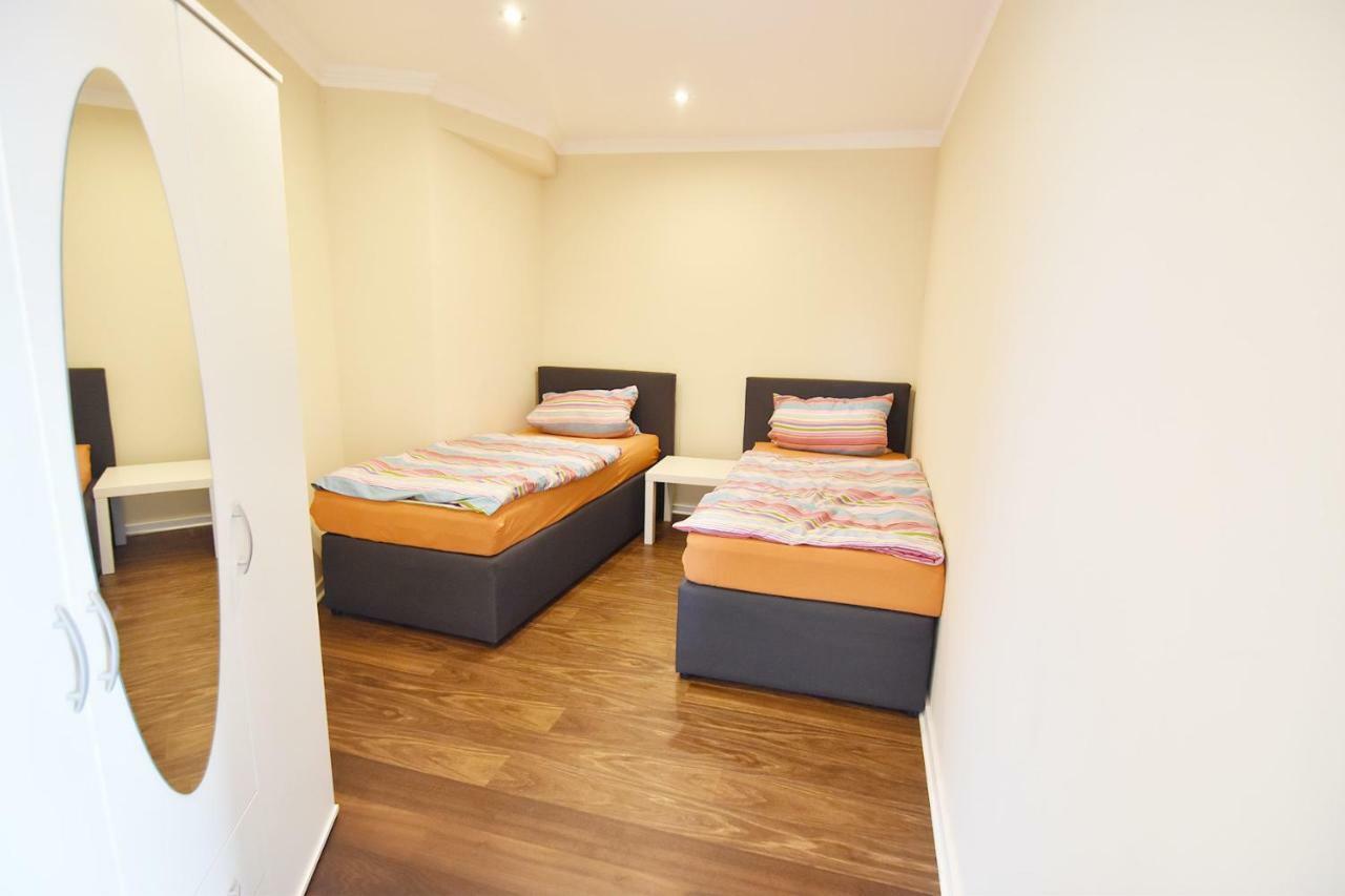 Dorya Am Ring Apartment โคโลญ ภายนอก รูปภาพ